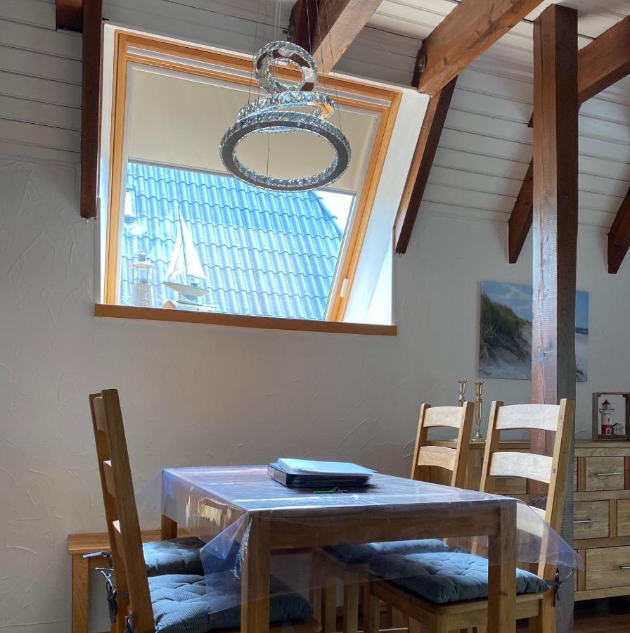Ferienhaus Robbe Dorum Bagian luar foto